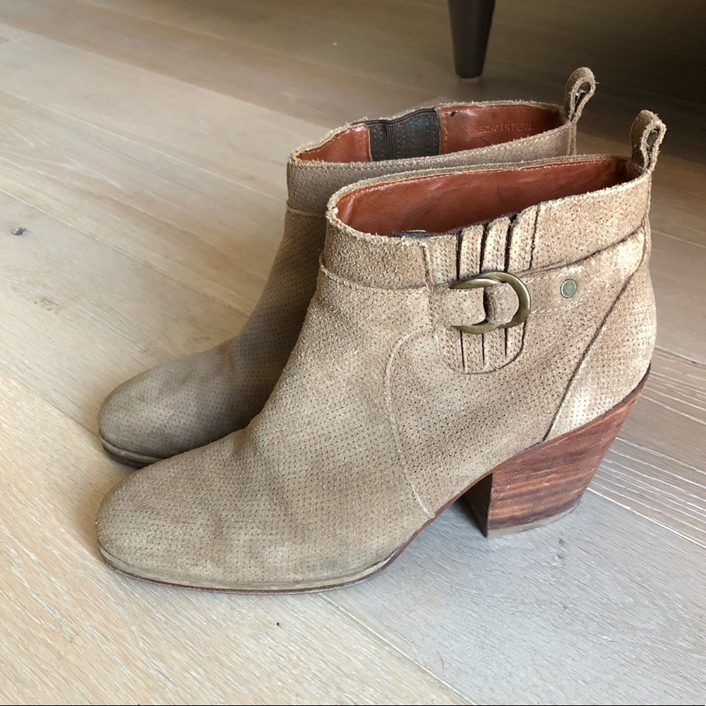 Moving sale/Rachel Comey Mars booties